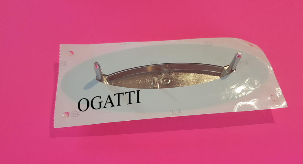 Brand New OEM NAME PLATE AT4Z-9942528-B |9942528| - Imagen 3