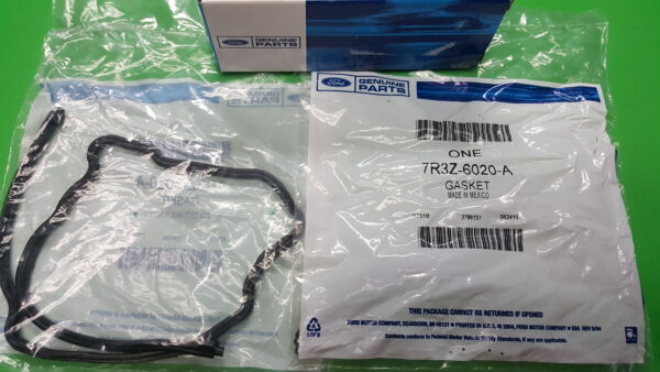 Brand New OEM Camshaft-Front Cover Gasket Center Side 4.6L V8 24V SOHC EFI ROMEO 4.6 SOHC EFI, 4.6 SOHC V8 EXPLORER, F-150, MUSTANG 7R3Z-6020-A