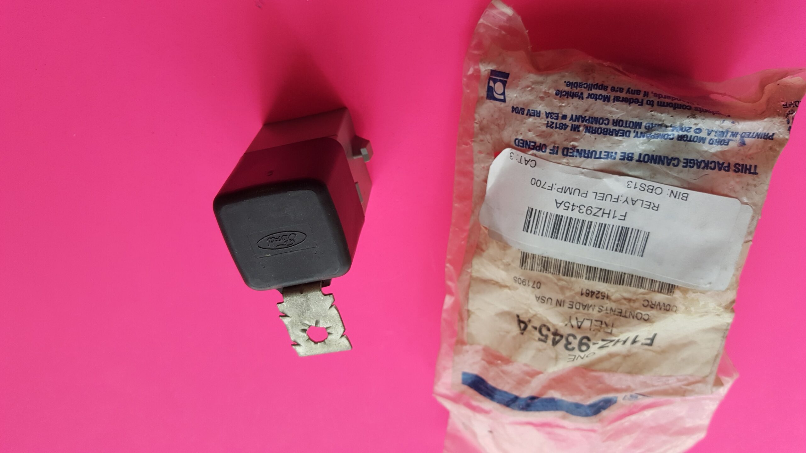 BRAND NEW FORD OEM RELAY BLACK MICRO-MULTI FUNCTION RELAY FUEL PUMP F1HZ-9345-A - Imagen 4