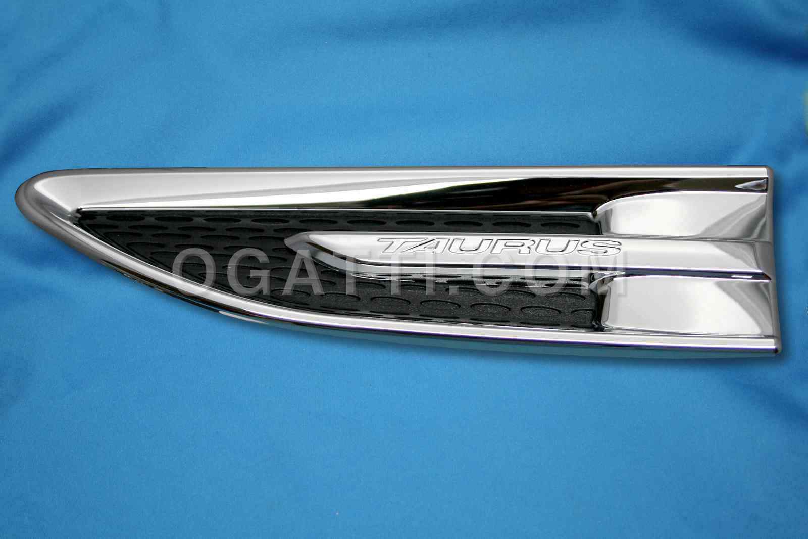 Brand New OEM ORNAMENT - FRONT FENDER AG1Z-16178-B |16178|