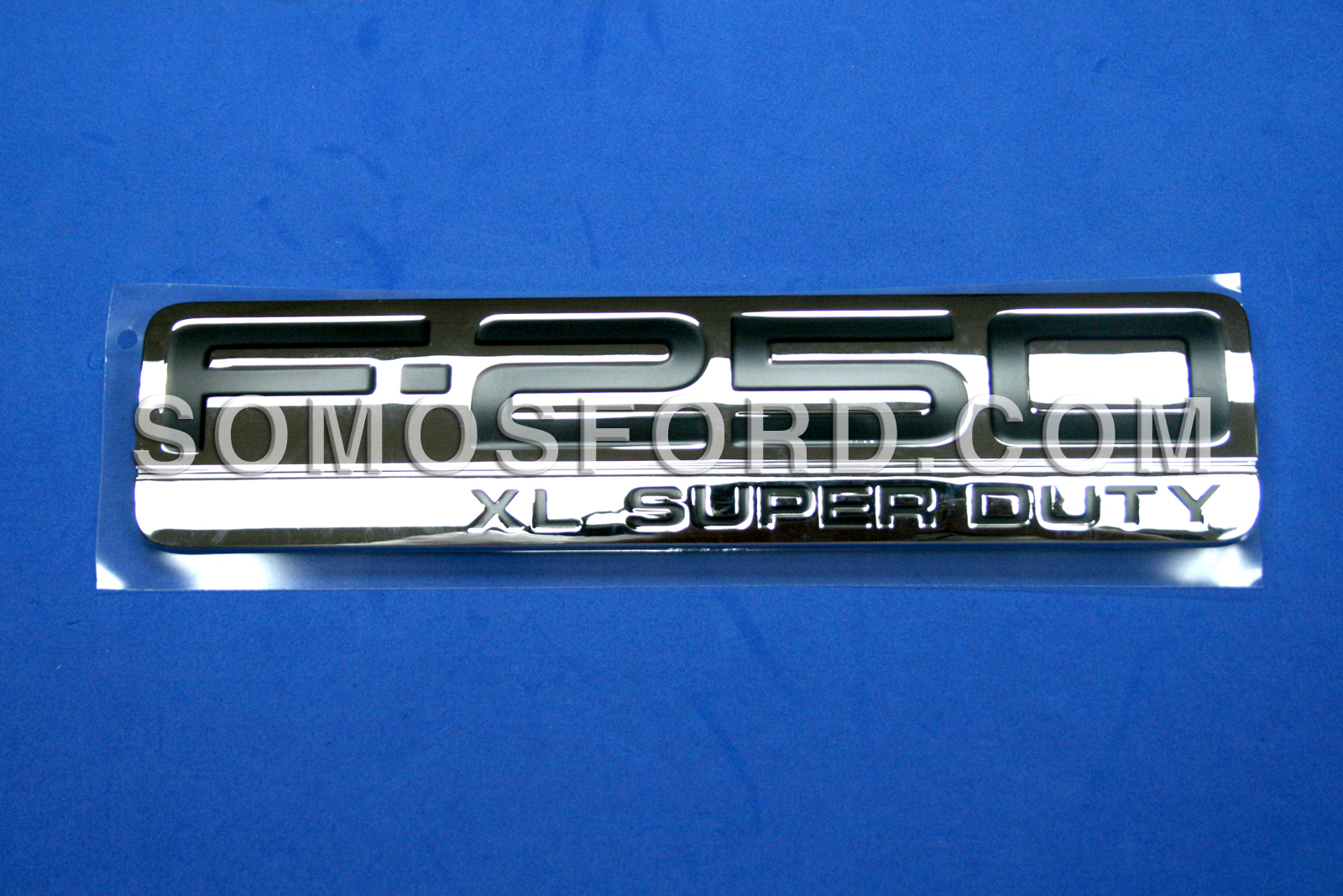 BRAND NEW OEM NAMEPLATE FOR FENDER F250 XL VERSION 2004-2010 5C3Z-16720-DB RH PASSENGER SIDE OR DRIVER SIDE