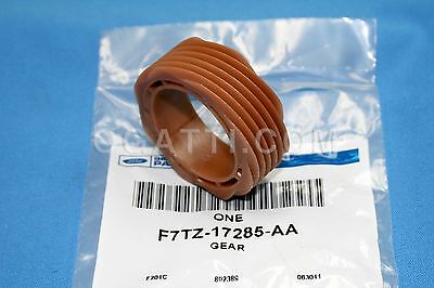 BRAND NEW FORD OEM TRANSMISSION SPEEDOMETER DRIVEN GEAR  7 TOOTH Color Brown  F7TZ-17285-AA