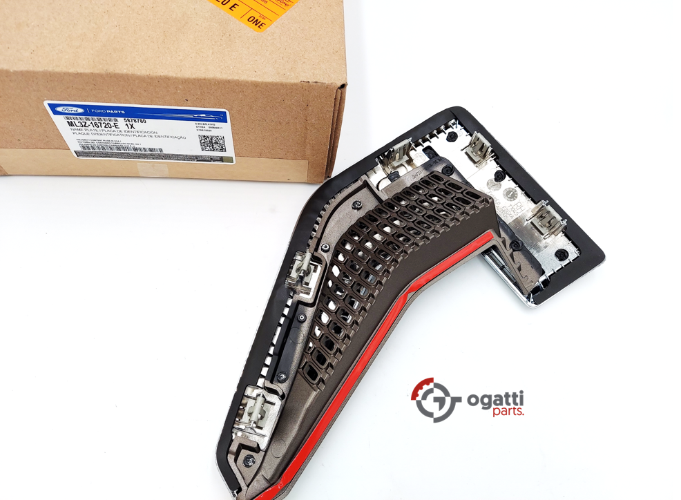 Brand New OEM Emblem fender F-150 KING RANCH Version in CHROME 2021 Passenger SIDE RH ML3Z-16720-E - Imagen 5