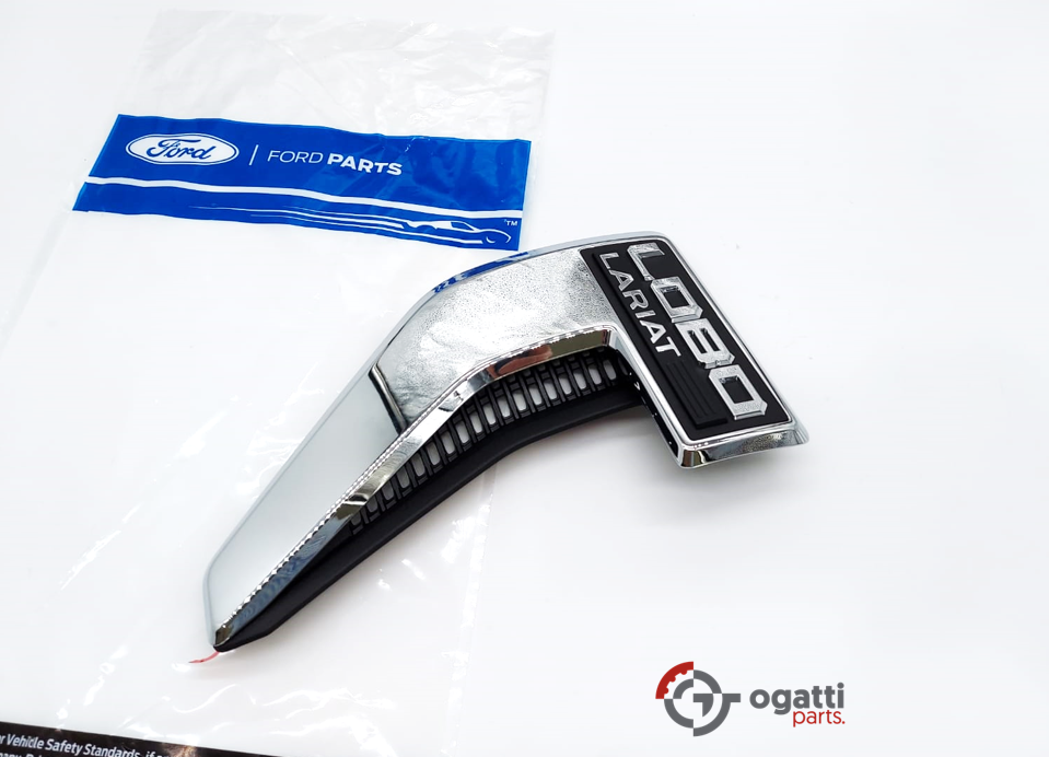 Brand New OEM Emblem fender F-150 LOBO LARIAT Version in Chrome 2021 Driver SIDE LH ML3Z-16720-GA - Imagen 2