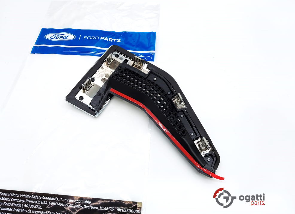 Brand New OEM Emblem fender F-150 LOBO LARIAT Version in Chrome 2021 Driver SIDE LH ML3Z-16720-GA - Imagen 4