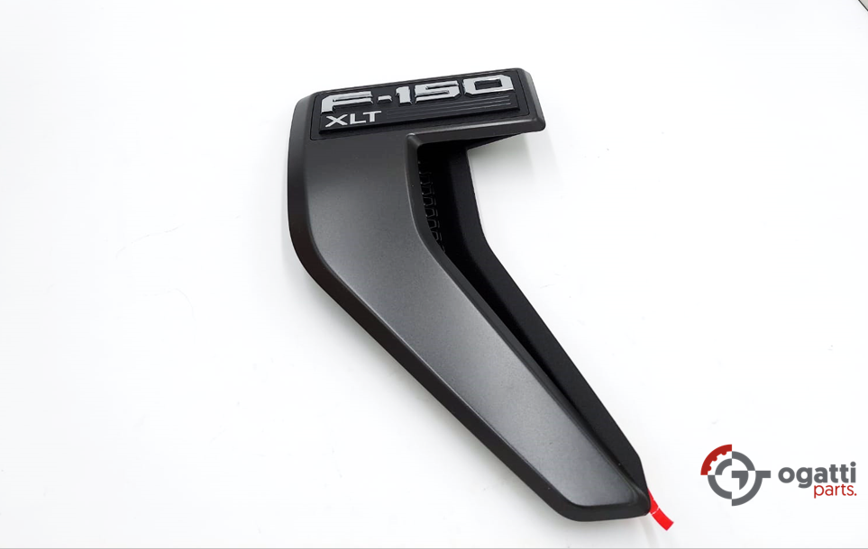 Brand New OEM Emblem fender F-150 XLT Version in BLACK 2021 DRIVER SIDE LH ML3Z-16720-MA - Imagen 4