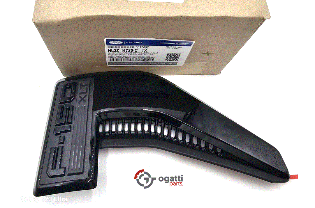 Brand New OEM Emblem fender F-150 XLT Version in BLACK 2021 Passenger SIDE RH NL3Z-16720-C - Imagen 3