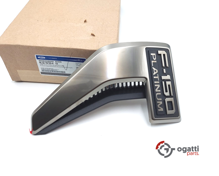 Brand New OEM Emblem fender F-150 PLATINUM Version in LIGHT BLACK 2021 Driver SIDE LH NL3Z-16720-H - Imagen 3