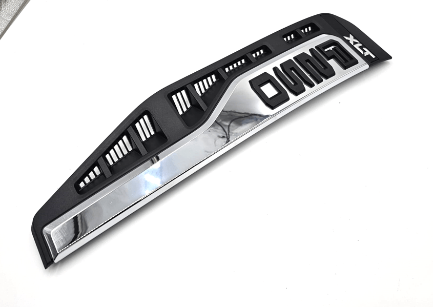 F-250 XLT Emblem fender Brand New OEM F-250 2023-2024 Driver Side LH PC3Z-16720-AB - Imagen 3