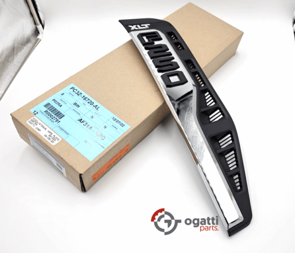 F-250 XLT Emblem fender Brand New OEM F-250 2023-2024 Passenger Side RH PC3Z-16720-AL