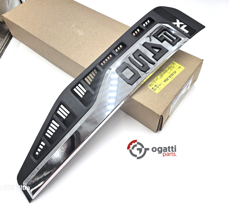 F-450 XL Emblem fender Brand New OEM F-450 2023-2024 Driver Side LH PC3Z-16720-CA