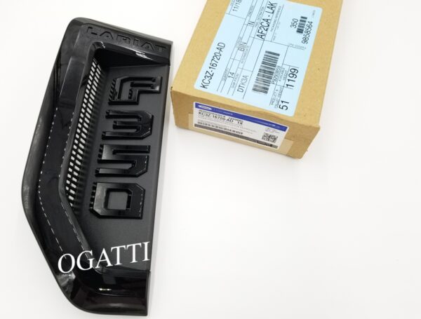 BRAND NEW OEM NAMEPLATE FOR FENDER F350 LARIAT VERSION AGATE BLACK SPORT PACKAGE 2018-2019 KC3Z-16720-AD LH DRIVER SIDE