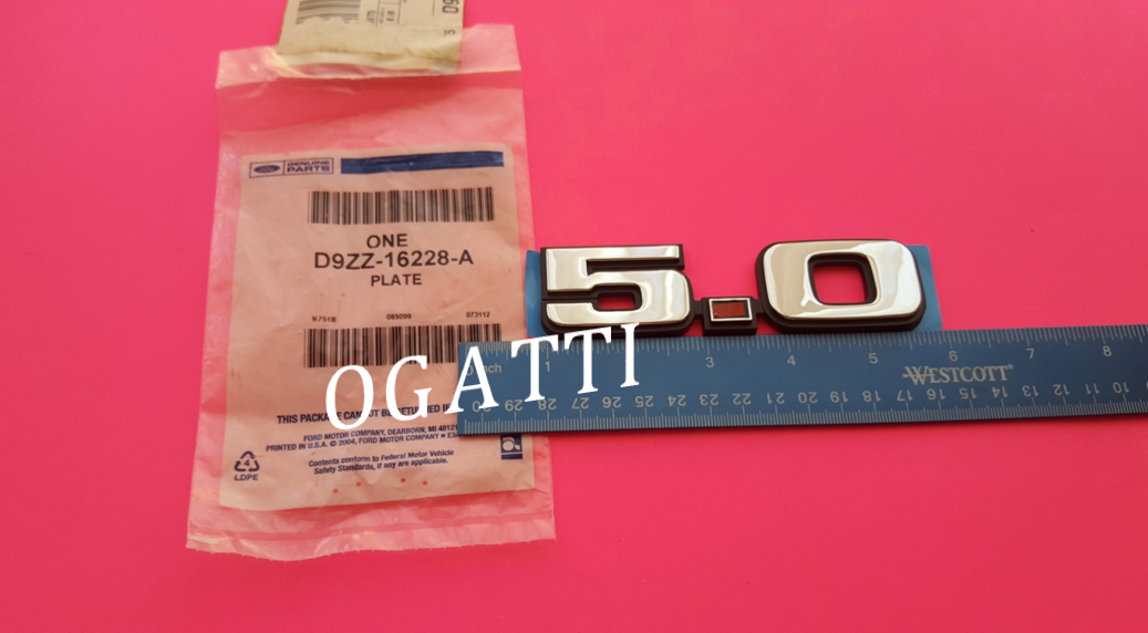 Brand New OEM NAME PLATE 5.0 Fender Emblem Right or Left Set Chrome D9ZZ-16228-A |16228| - Imagen 2